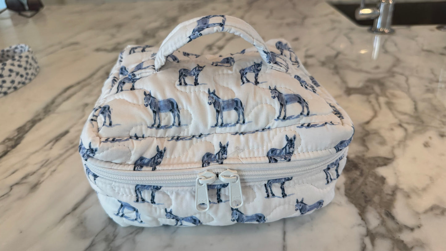 Quilted Mule - Travel Case